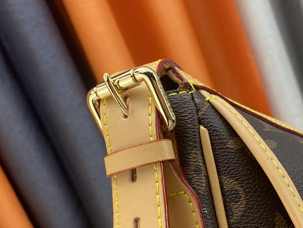 ルイヴィトンバッグ素材ディテール